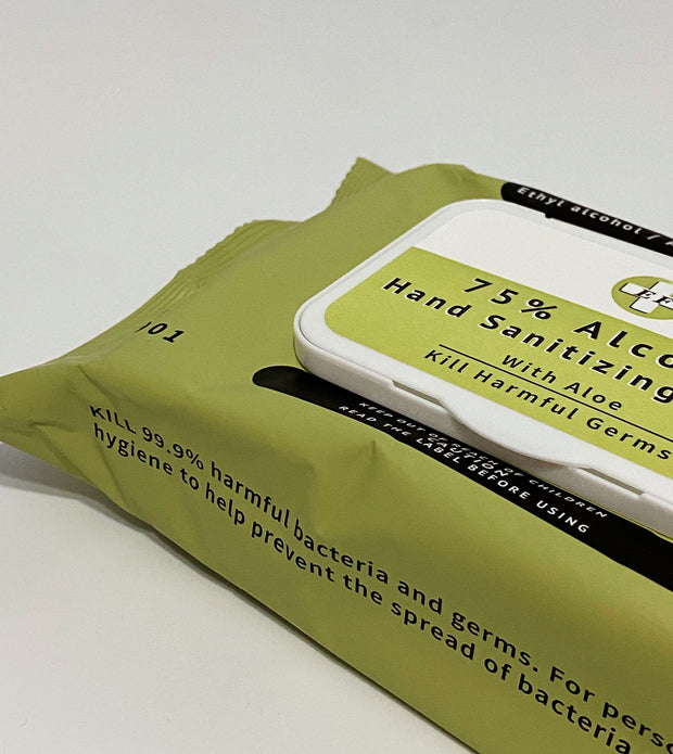 Anti-bacterial wipes with 75% alcohol (80 wipes)